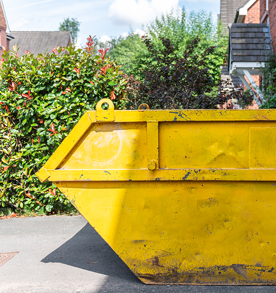 Large Waste Skips for Hire in Dewsbury